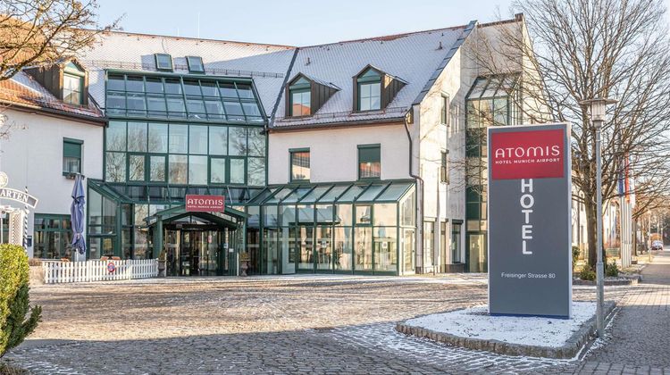 Atomis Hotel Munich Airport by Mercure Exterior