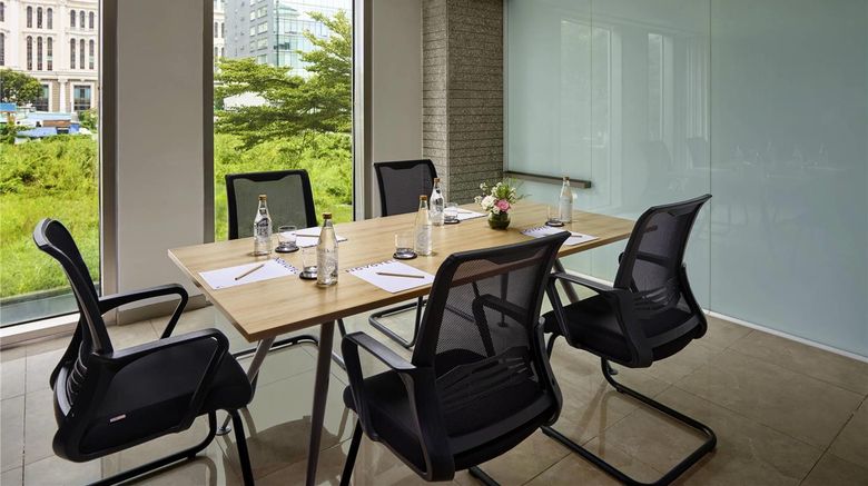 <b>Novotel Living Saigon South Meeting</b>. Images powered by <a href="https://iceportal.shijigroup.com/" title="IcePortal" target="_blank">IcePortal</a>.