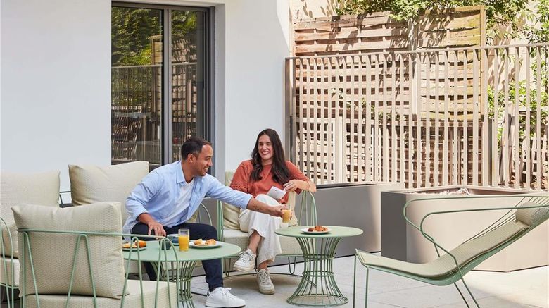 <b>Aparthotel Adagio Paris Boulogne Exterior</b>. Images powered by <a href="https://iceportal.shijigroup.com/" title="IcePortal" target="_blank">IcePortal</a>.