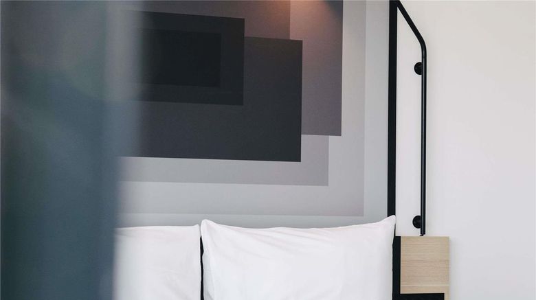 <b>ibis Rouen Ctre Rive Droite Pasteur Room</b>. Images powered by <a href="https://iceportal.shijigroup.com/" title="IcePortal" target="_blank">IcePortal</a>.