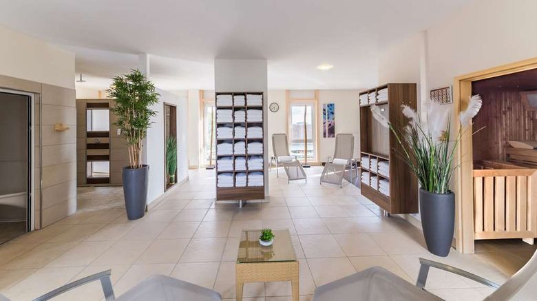 <b>Best Western Plus Hotel Koeln City West Spa</b>. Images powered by <a href="https://iceportal.shijigroup.com/" title="IcePortal" target="_blank">IcePortal</a>.
