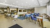 Home2 Suites Cincinnati Midtown Lobby