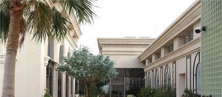 The Plaza Doha, LXR Hotels & Resorts Exterior