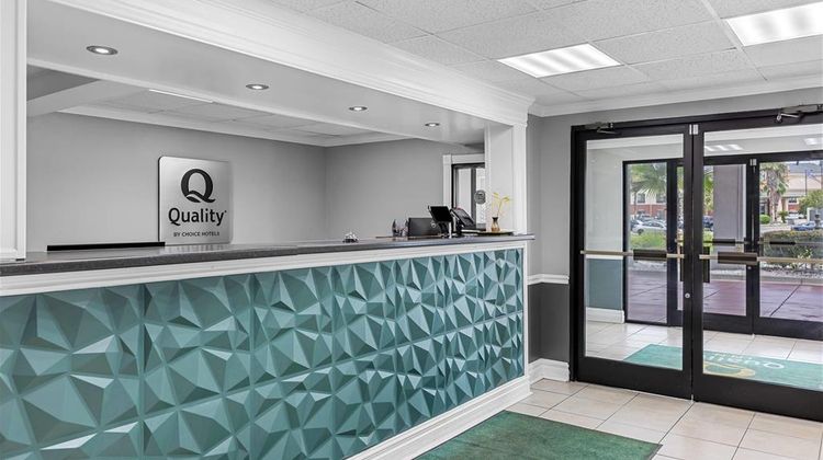 Quality Inn Port Wentworth Savannah N Lobby