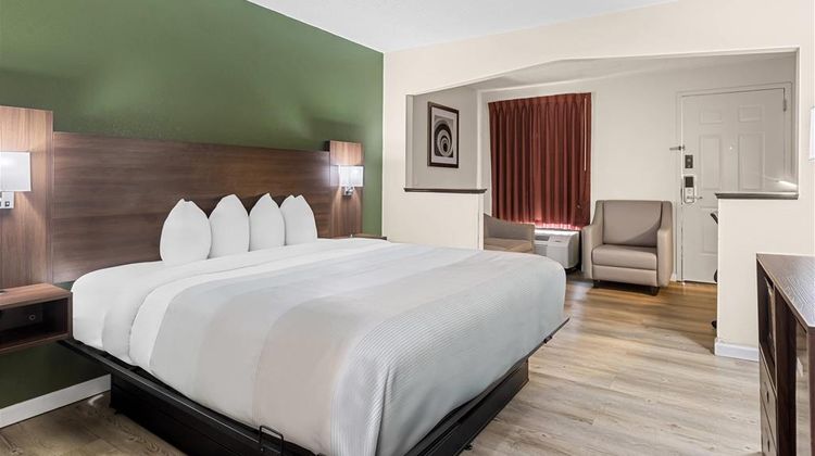 Quality Inn Port Wentworth Savannah N Suite