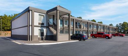 Rodeway Inn Commerce Exterior