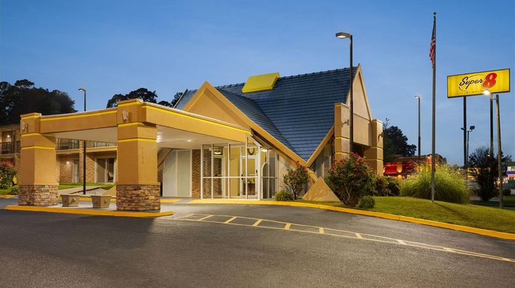 Super 8 by Wyndham Macon GA Exterior