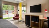 Super 8 by Wyndham Macon GA Room