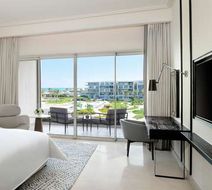 Address Beach Resort Marassi Room