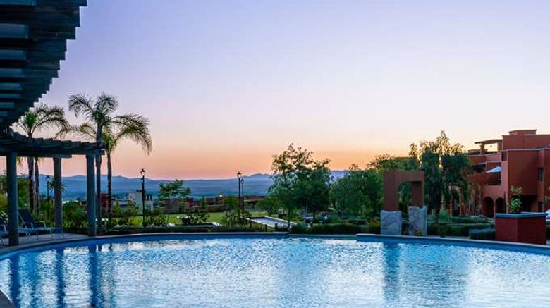 <b>Krystal Grand Residences & Villas Pool</b>. Images powered by <a href="https://iceportal.shijigroup.com/" title="IcePortal" target="_blank">IcePortal</a>.
