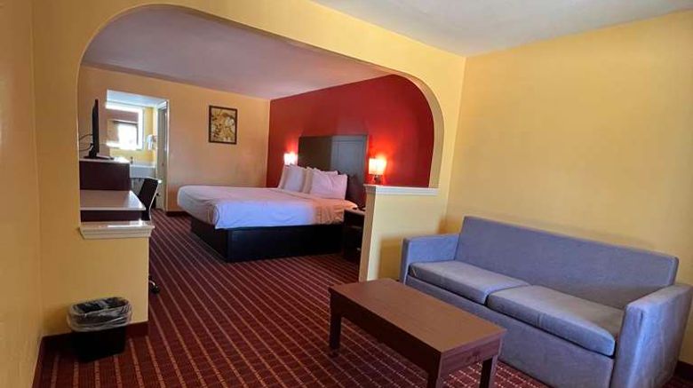 <b>SureStay by Best Western Gulfport Room</b>. Images powered by <a href="https://iceportal.shijigroup.com/" title="IcePortal" target="_blank">IcePortal</a>.