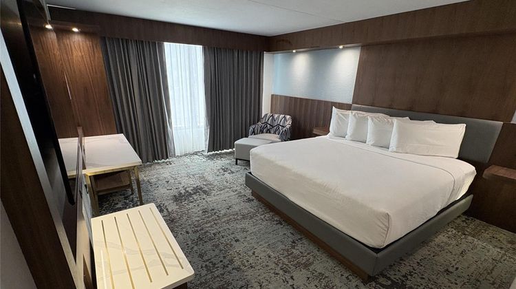 Best Western Premier Lakeland North Room
