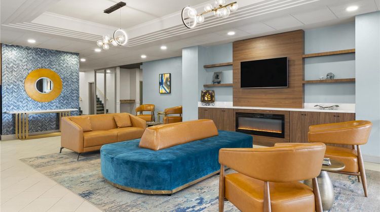 Best Western Premier Lakeland North Lobby