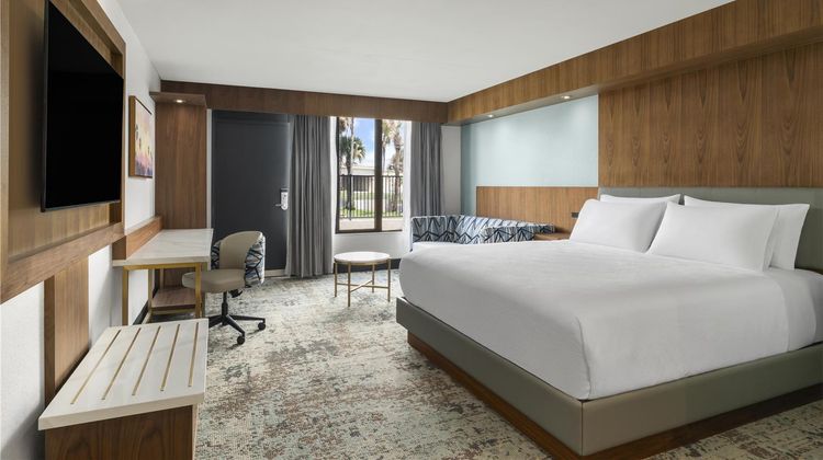 Best Western Premier Lakeland North Room