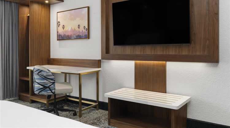 Best Western Premier Lakeland North Room