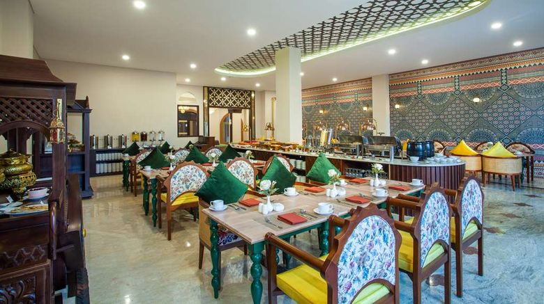 <b>Alhambra Hotel & Convention, BW Sig Coll Restaurant</b>. Images powered by <a href="https://iceportal.shijigroup.com/" title="IcePortal" target="_blank">IcePortal</a>.