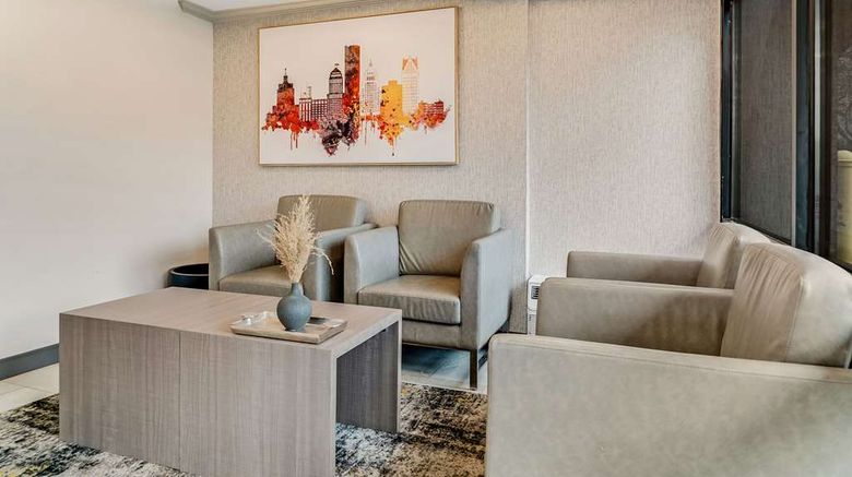 <b>Quality Inn Detroit Downtown Lobby</b>. Images powered by <a href="https://iceportal.shijigroup.com/" title="IcePortal" target="_blank">IcePortal</a>.