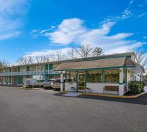 Econo Lodge Clemson University Area Exterior