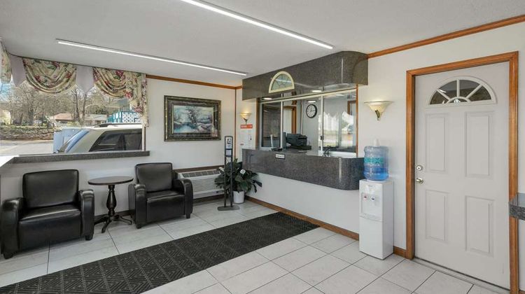 Econo Lodge Clemson University Area Lobby