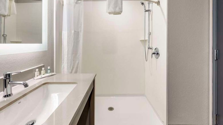 <b>Quality Inn & Suites Joelton - Nashville Room</b>. Images powered by <a href="https://iceportal.shijigroup.com/" title="IcePortal" target="_blank">IcePortal</a>.