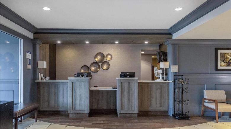 <b>Best Western Dawson Creek Lobby</b>. Images powered by <a href="https://iceportal.shijigroup.com/" title="IcePortal" target="_blank">IcePortal</a>.