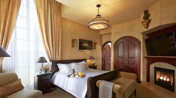 The Mission Inn Hotel & Spa Room