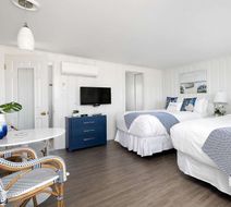 Chatham Tides Beachfront Motel Room