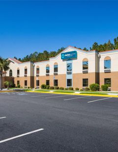 Clarion Pointe near Fort Stewart