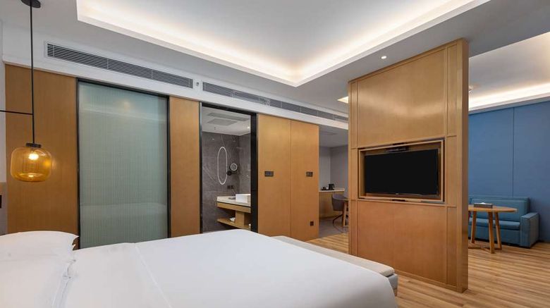 <b>Ramada by Wyndham Financial Center Room</b>. Images powered by <a href="https://iceportal.shijigroup.com/" title="IcePortal" target="_blank">IcePortal</a>.