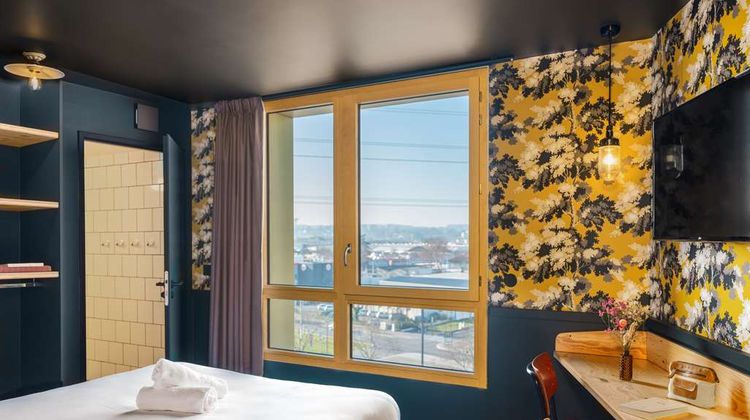 EKLO Lyon Room