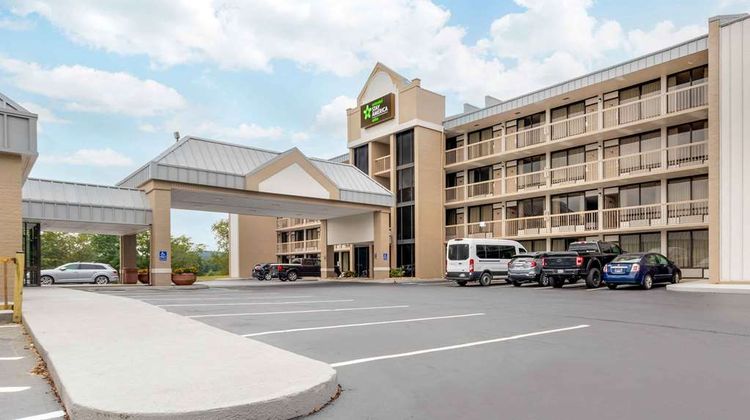 Extended Stay America Suites - Bristol Exterior