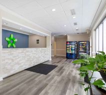 Extended Stay America Suites - Bristol Lobby