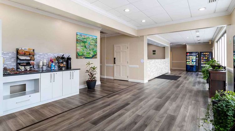 Extended Stay America Suites - Bristol Lobby