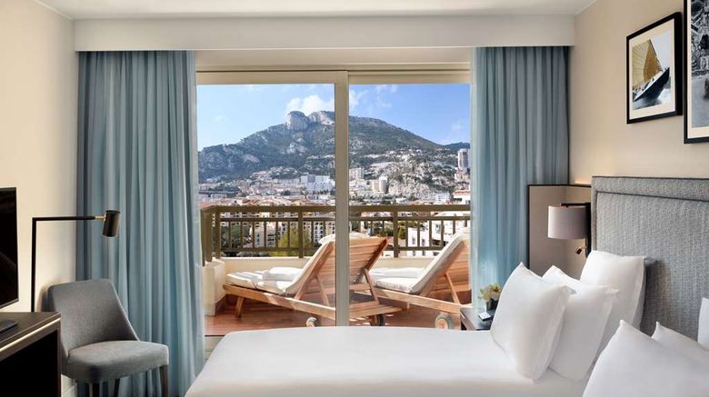 <b>Columbus Hotel-Curio Collection Hilton Room</b>. Images powered by <a href="https://iceportal.shijigroup.com/" title="IcePortal" target="_blank">IcePortal</a>.