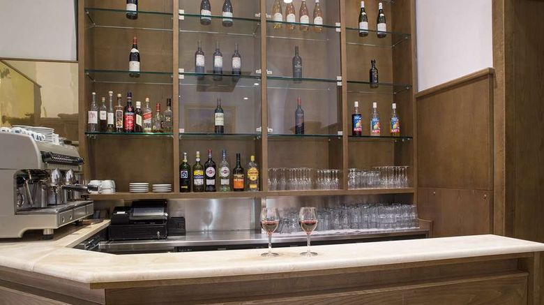 <b>Hotel Les Voyageurs Restaurant</b>. Images powered by <a href="https://iceportal.shijigroup.com/" title="IcePortal" target="_blank">IcePortal</a>.