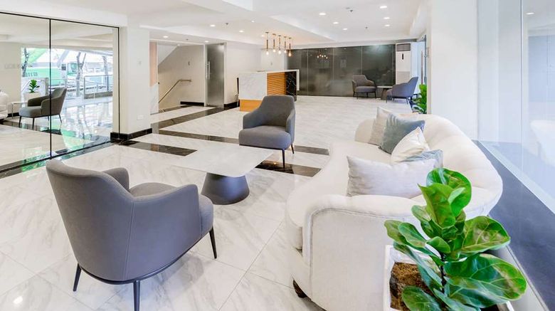 <b>SureStay Plus by Best Western Cebu City Lobby</b>. Images powered by <a href="https://iceportal.shijigroup.com/" title="IcePortal" target="_blank">IcePortal</a>.