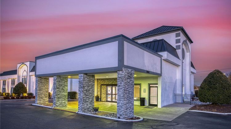 Best Western Greensboro Coliseum Inn Exterior