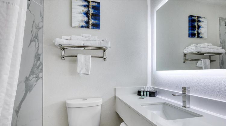 Best Western Greensboro Coliseum Inn Room