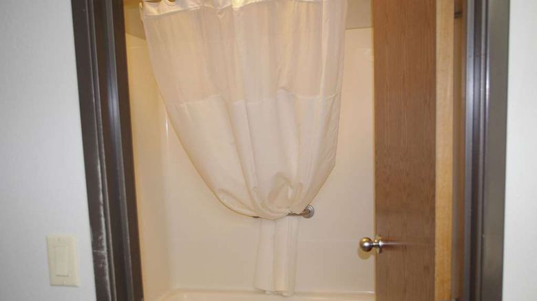 <b>Econo Lodge El Paso Room</b>. Images powered by <a href="https://iceportal.shijigroup.com/" title="IcePortal" target="_blank">IcePortal</a>.