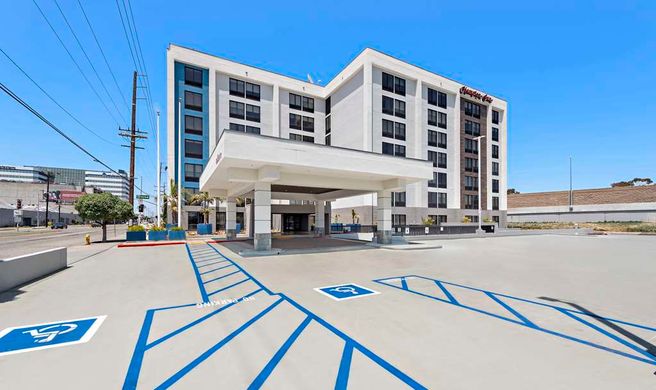 Hampton Inn by Hilton Los Angeles Arpt Exterior