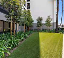 Hampton Inn by Hilton Los Angeles Arpt Exterior
