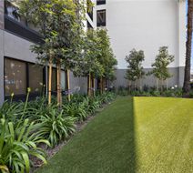 Hampton Inn by Hilton Los Angeles Arpt Exterior
