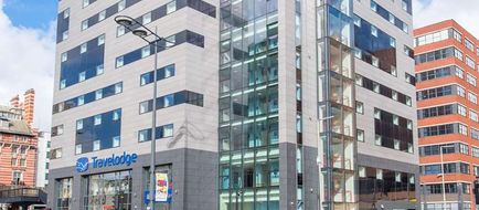 Travelodge Liverpool Central The Strand Exterior