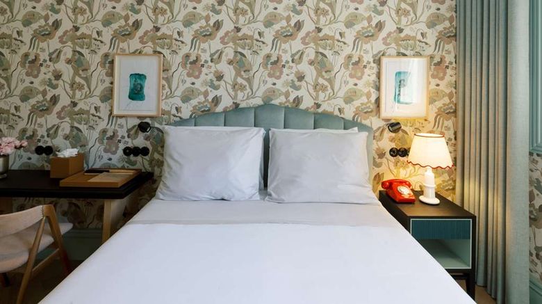 <b>The Editory Boulevard Hotel Room</b>. Images powered by <a href="https://iceportal.shijigroup.com/" title="IcePortal" target="_blank">IcePortal</a>.