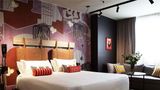<b>Mercure Roma Cinecitta Room</b>. Images powered by <a href="https://iceportal.shijigroup.com/" title="IcePortal" target="_blank">IcePortal</a>.