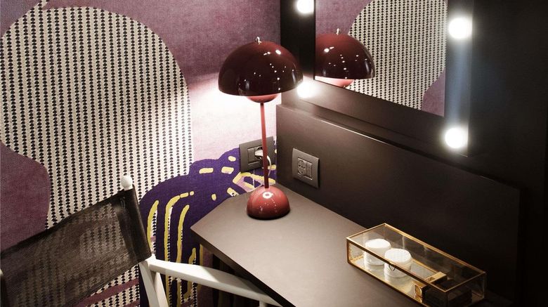 <b>Mercure Roma Cinecitta Room</b>. Images powered by <a href="https://iceportal.shijigroup.com/" title="IcePortal" target="_blank">IcePortal</a>.