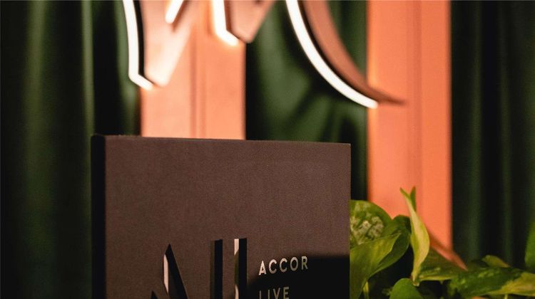 Mercure Roma Cinecitta Exterior