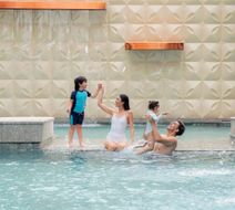 Novotel Living Bangkok Sukhumvit Legacy Exterior
