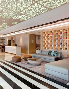 Novotel Living Bangkok Sukhumvit Legacy