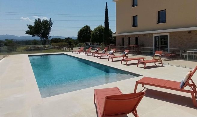 Ibis Styles Cabries Aix-en-Provence Exterior